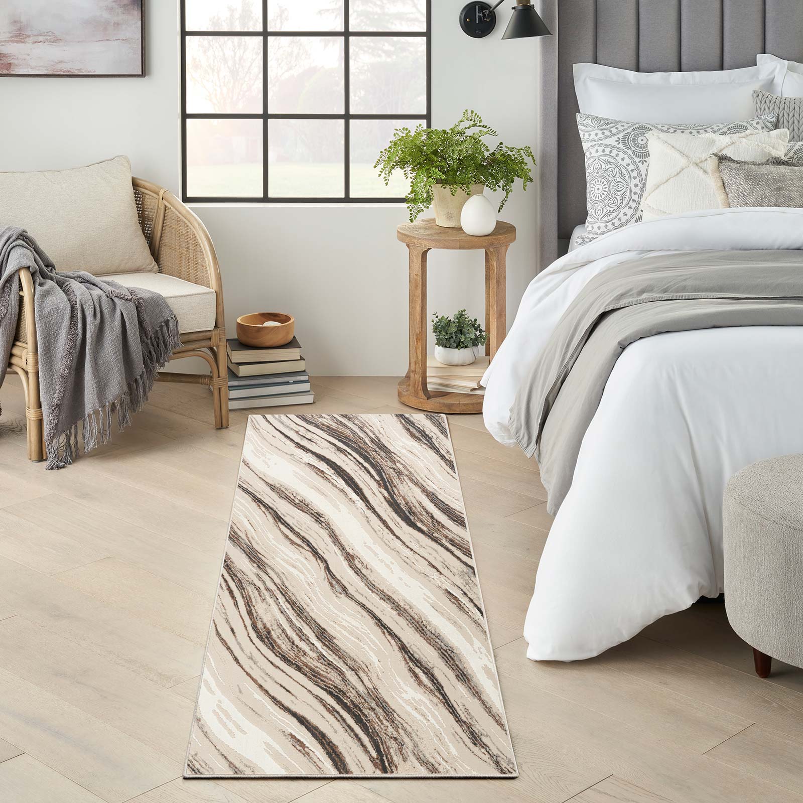 Nourison rug Sustainable Trends SUT05 BGEGY BEIGE GREY 2x8 099446954343 interior 1