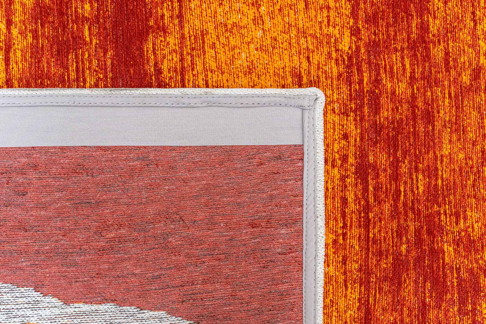 Louis De Poortere rug Craft 2061 Brush Orange back