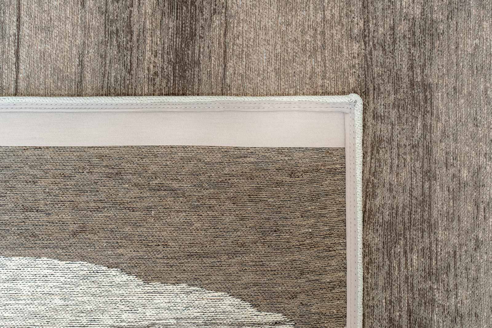 Louis De Poortere rug Craft 2081 Brush Mastic back