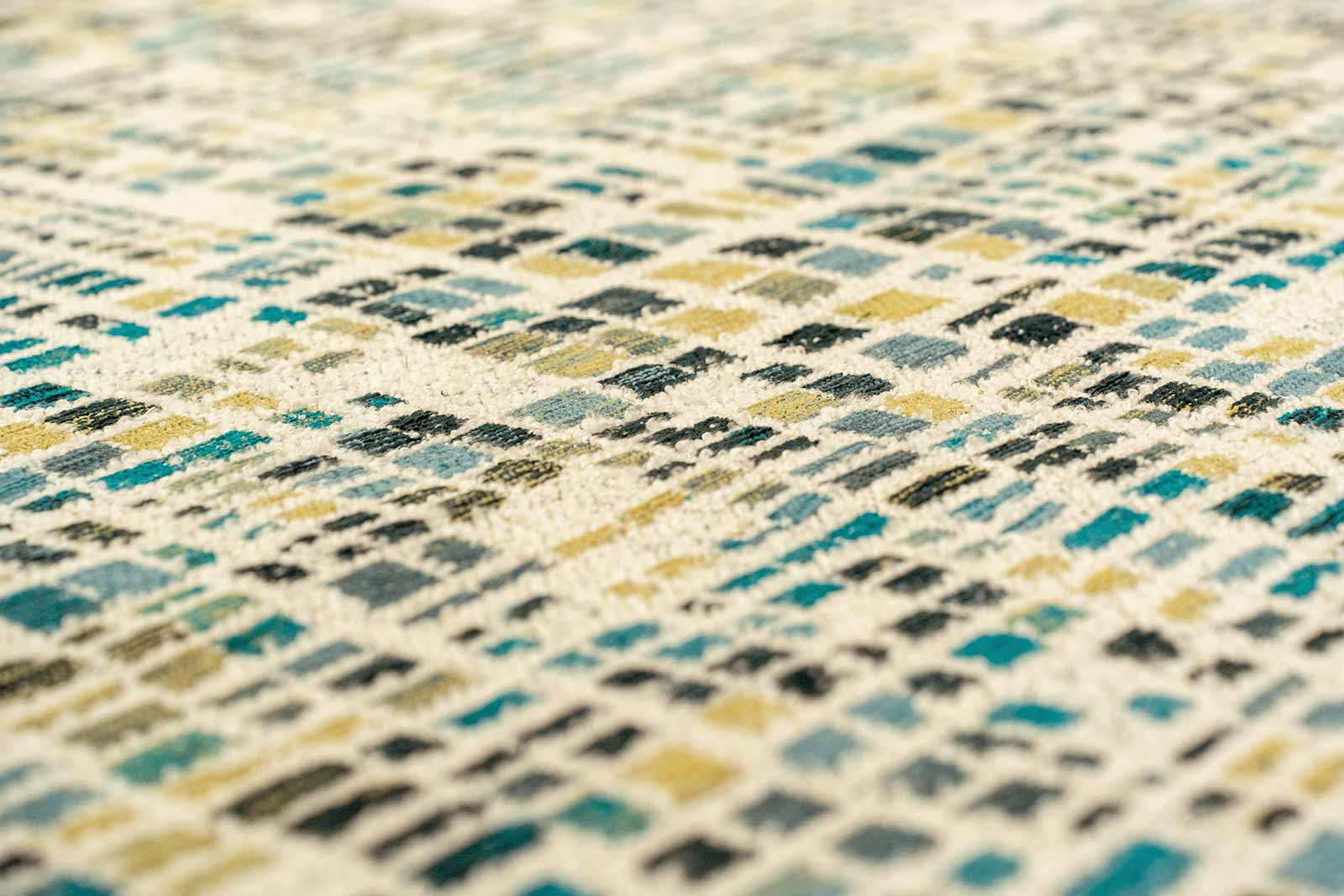 Louis De Poortere rug Gallery 2096 Cubik Midnight zoom 2
