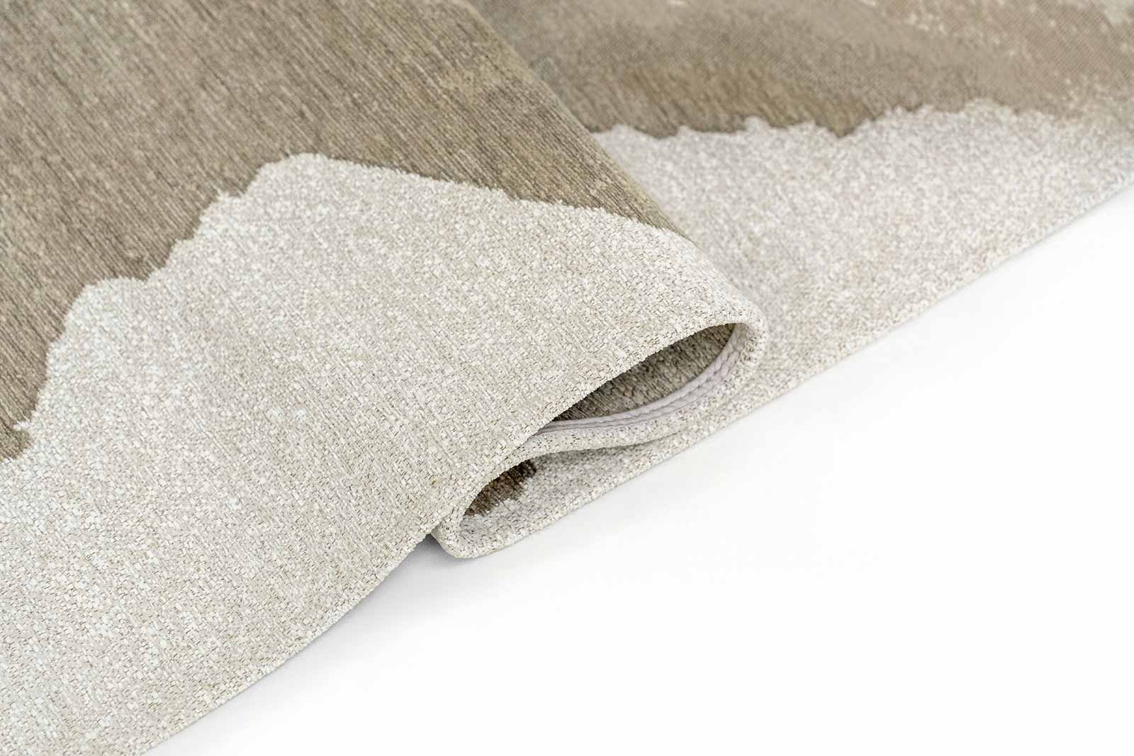 Louis De Poortere rug Meditation 2082 Lagoon Beach fold